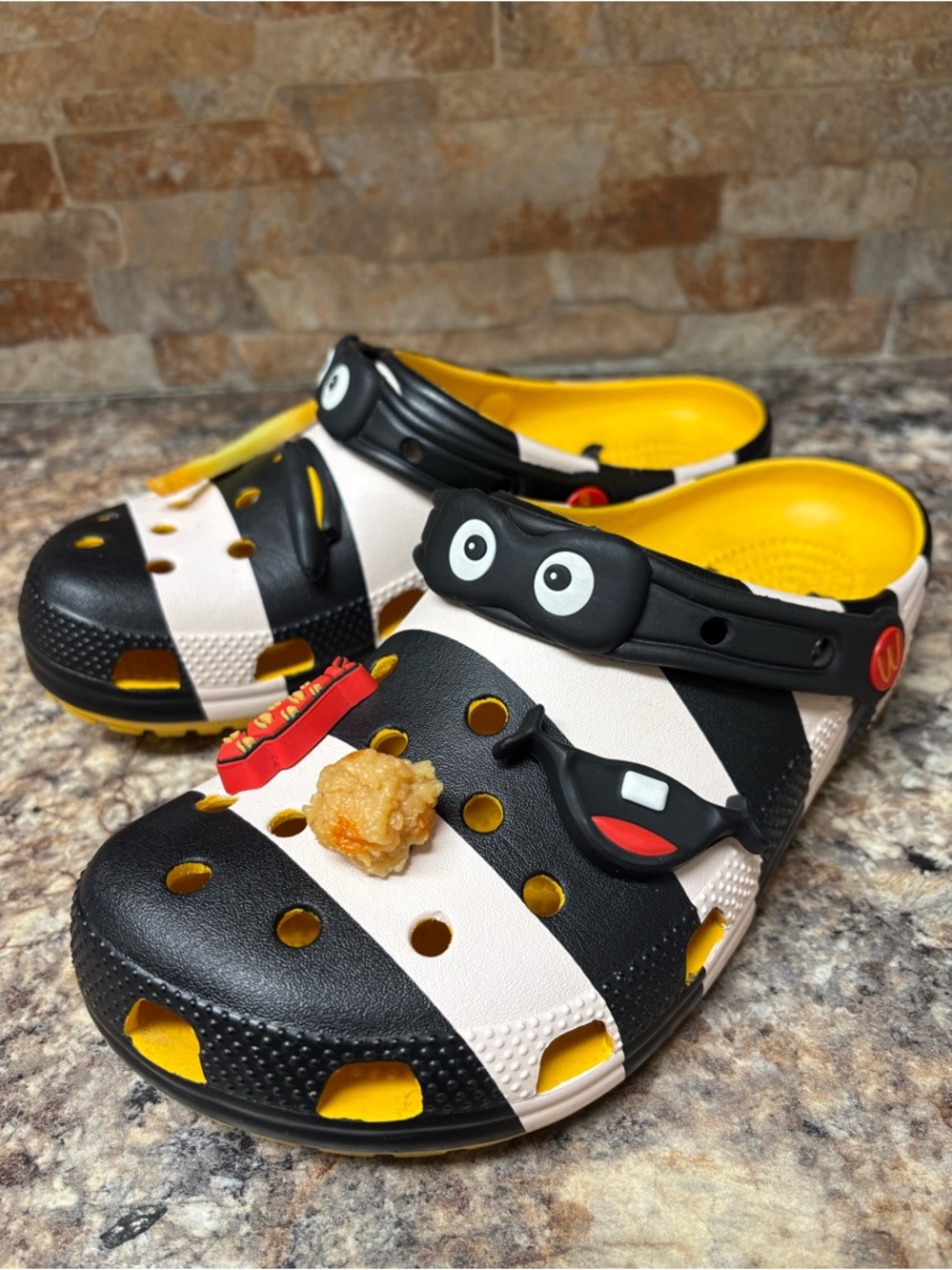 Crocs X McDonald's Hamburglar Clogs Men’s Size 7 Women’s Size 6